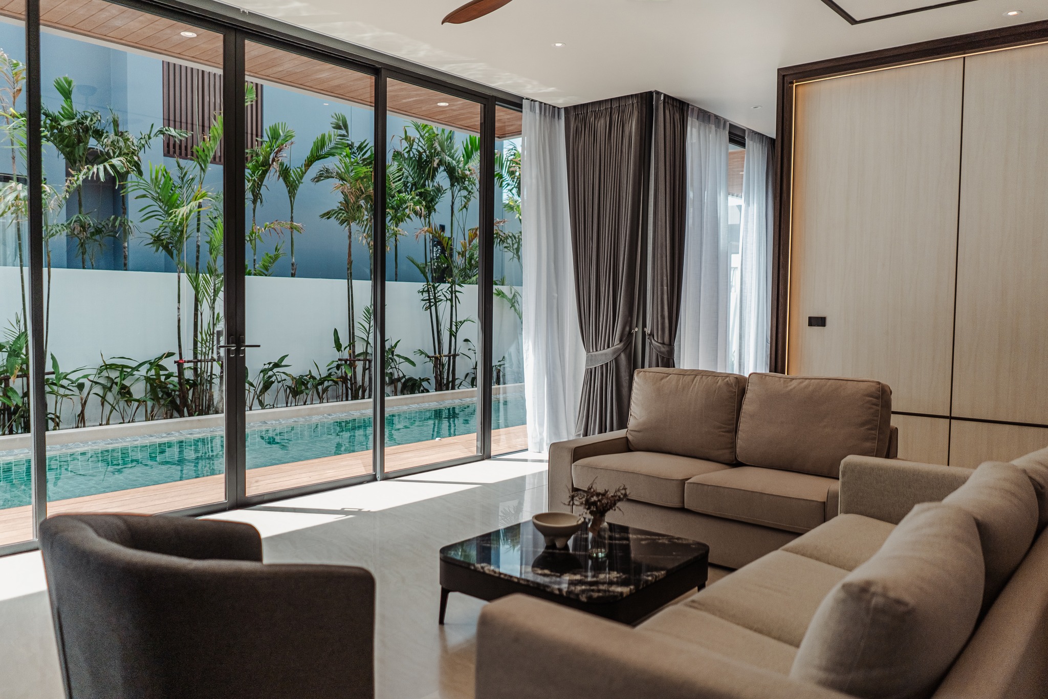 The Ozone Grand Residences 46
